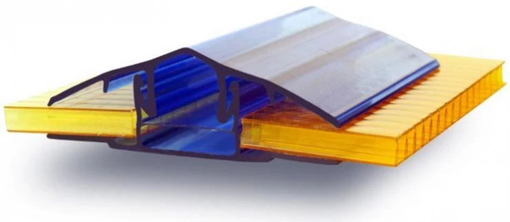 Соединительный профиль