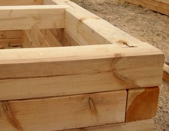 Брус не строганый