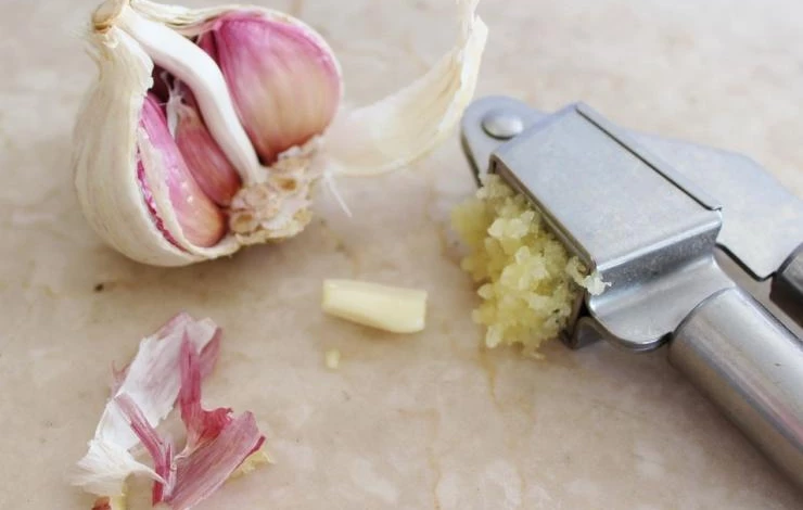 РЕЦЕПТЫ С ЧЕСНОКОМ ОТ ПРОСТУДЫ