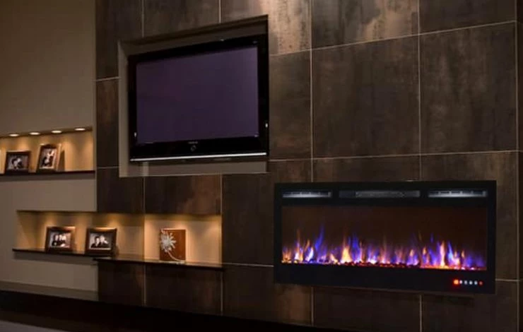 электрокамин в квартире