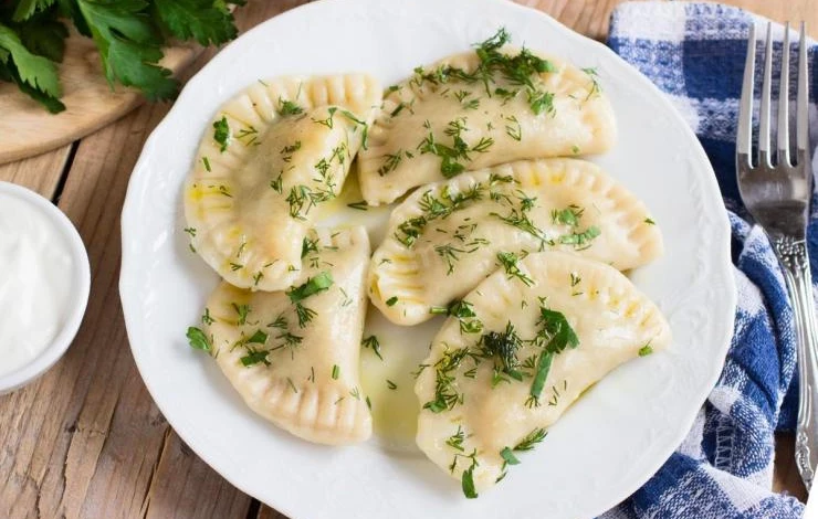 рецепт вареники с творогом базиликом петрушкой и луколм