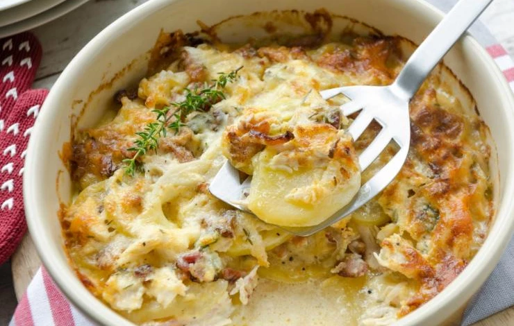 Картофельная запеканка с курицей