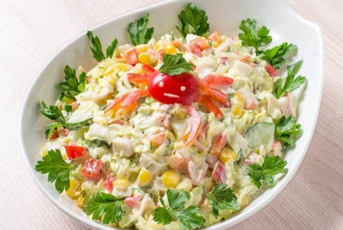 Салат с крабовыми палочками