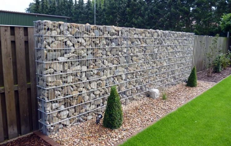 Устройство подпорной стенки