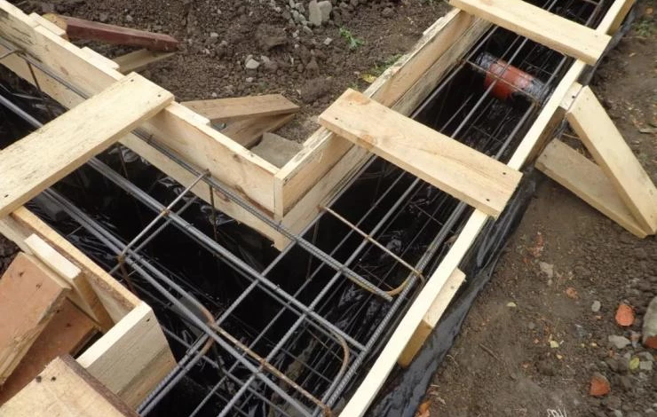 Как сделать опалубку для ленточного фундамента