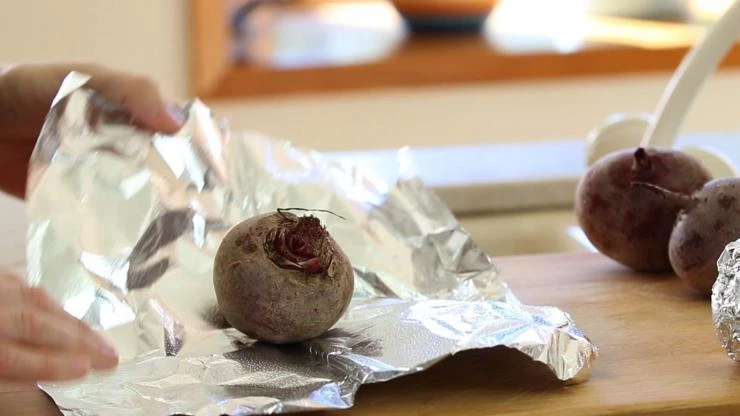 Свекла в фольге для хранения в квартире