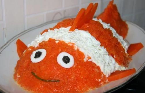 способы подачи салатов