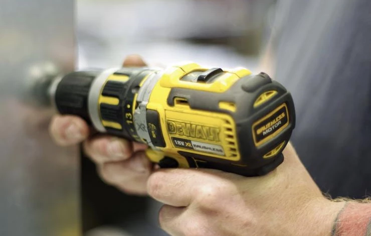 какие инструменты нужны для утепления двери на даче