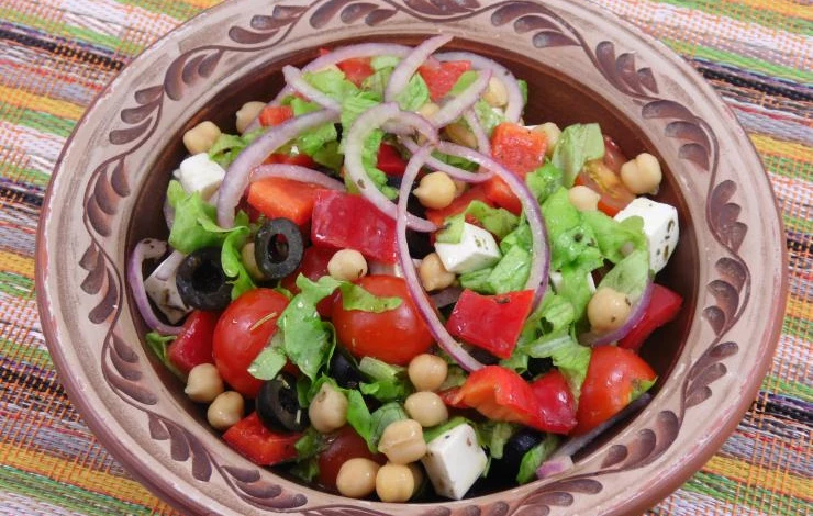 Рецепт греческого салата с нутом