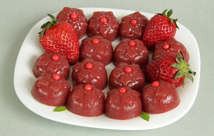 Рецепт клубничных конфет