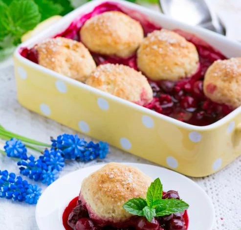 Ягодный коблер как приготовить