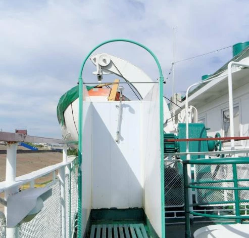 Садовый душ из поликарбоната