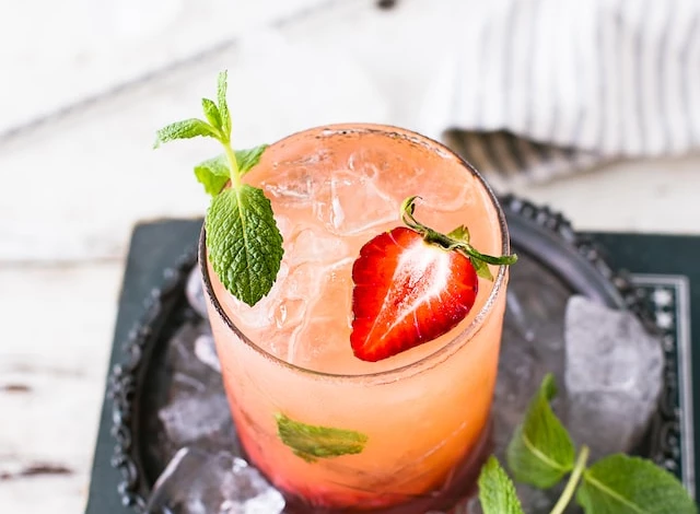 Рецепт напитка из замороженных ягод