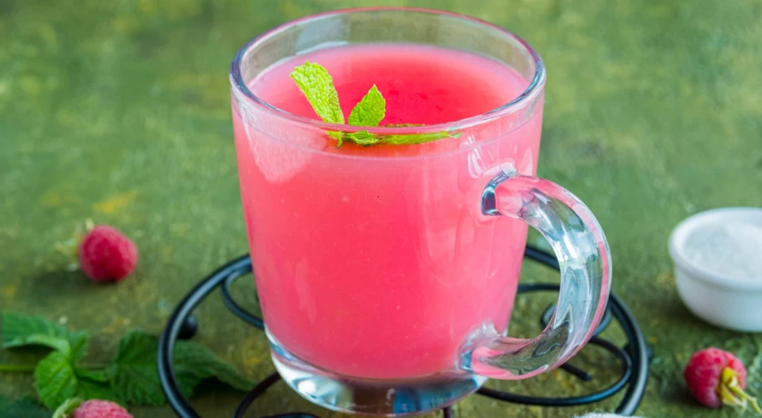 Традиционный кисель из замороженных ягод