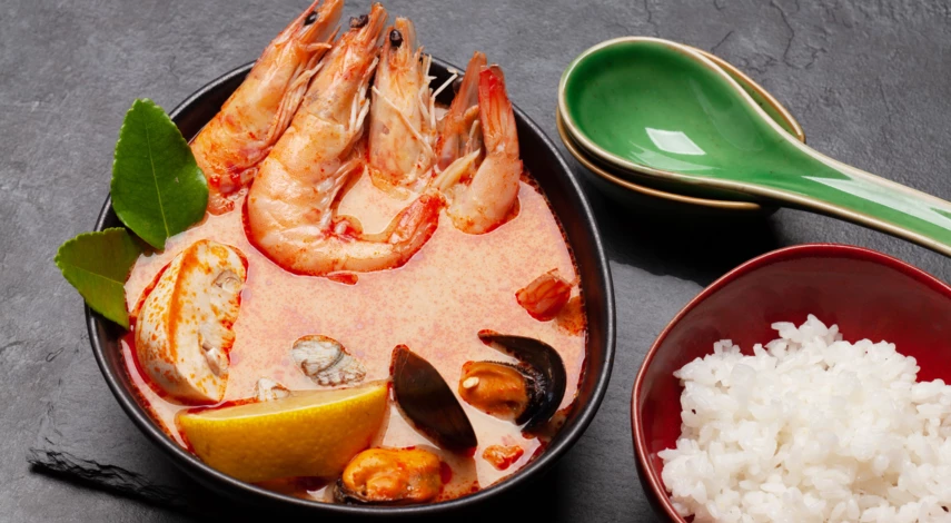 Том Ям с креветками