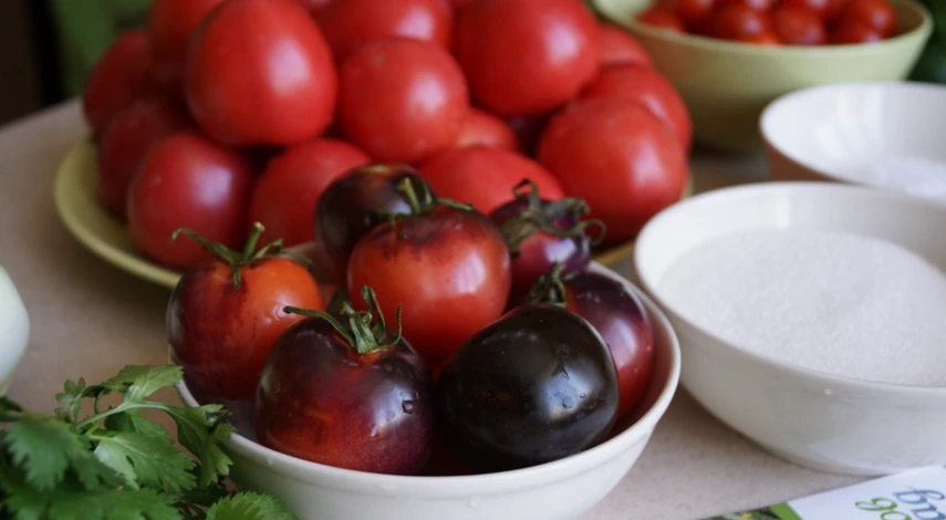 Засолка вкусных томатов