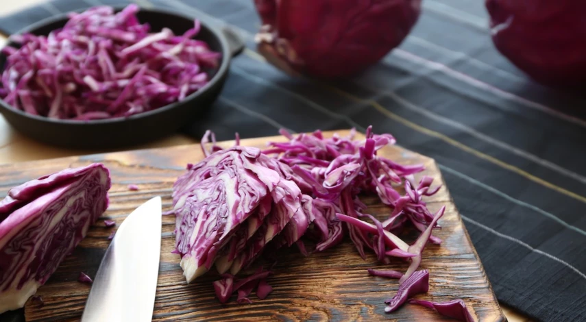 Маринованная краснокочанная капуста