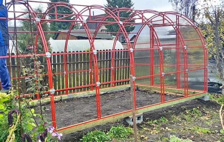 грядки в теплице 3х6